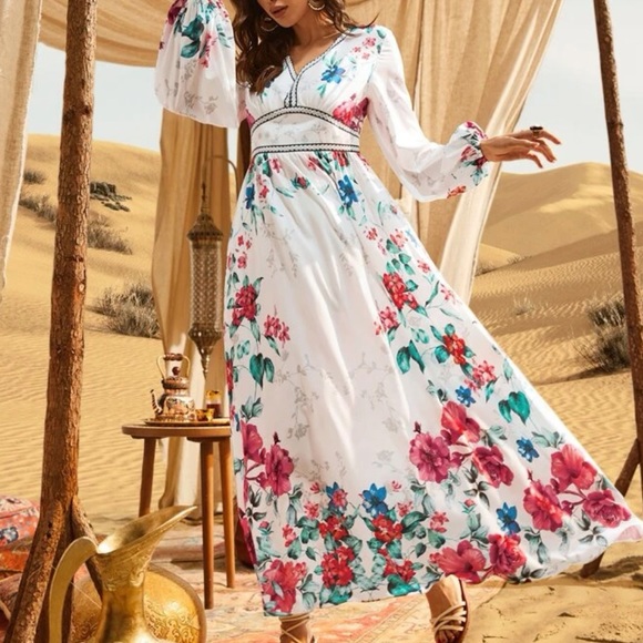 Boho floral print v neck lantern sleeve maxi dress - Picture 3 of 5